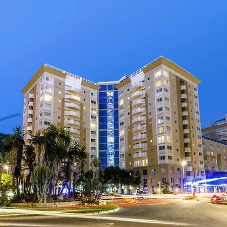 Apartment & Spacious 1br W Pool *